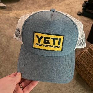 Yeti hat